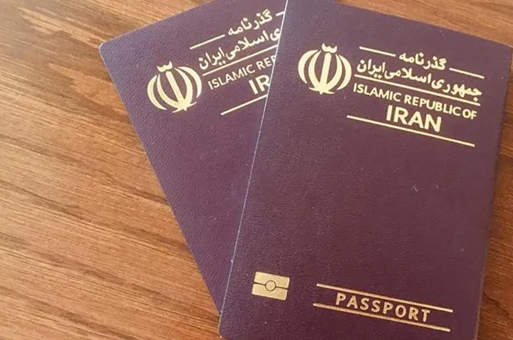 آسان‌تر شدن فرآیند تمدید گذرنامه برای ایرانیان کانادا